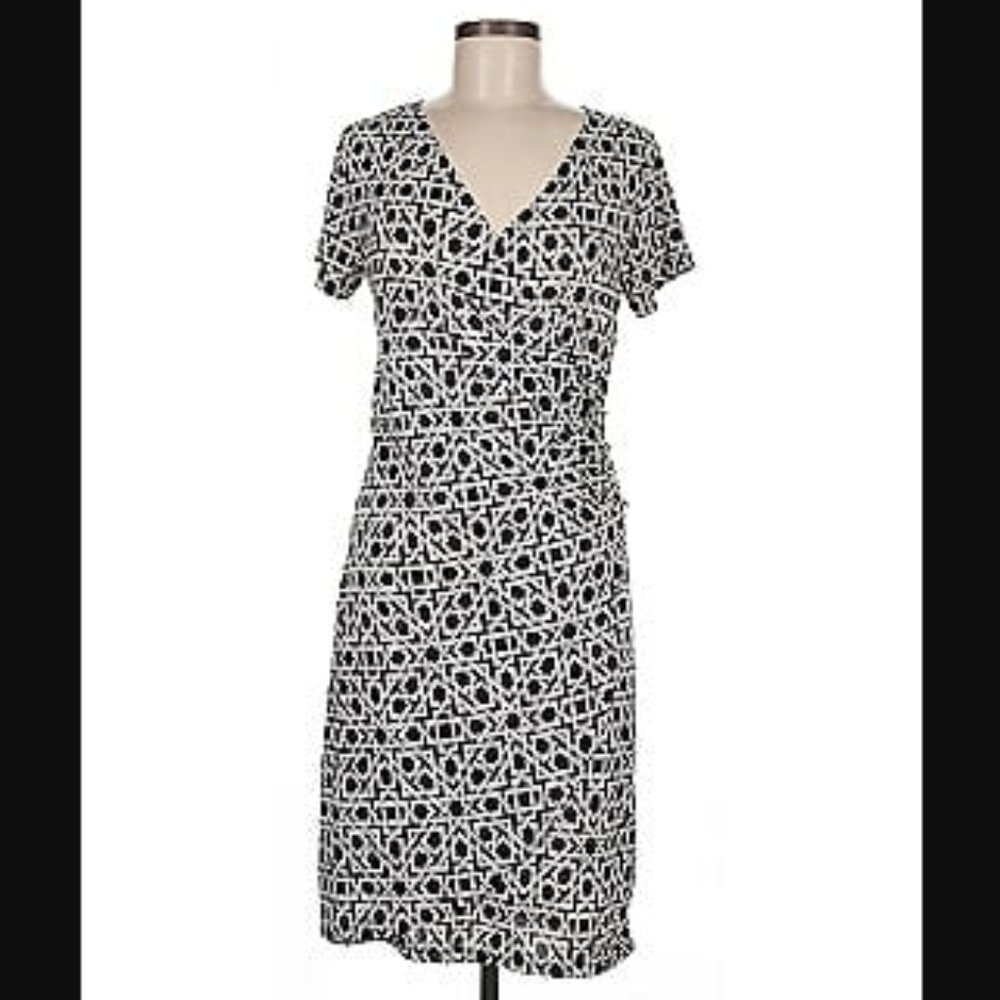 NWOT Studio West black/cream printed wrap dress